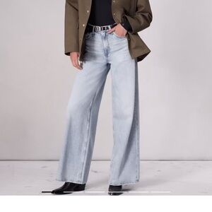 Rag & Bone Featherweight Sofie wide leg travel jeans Kierra 28